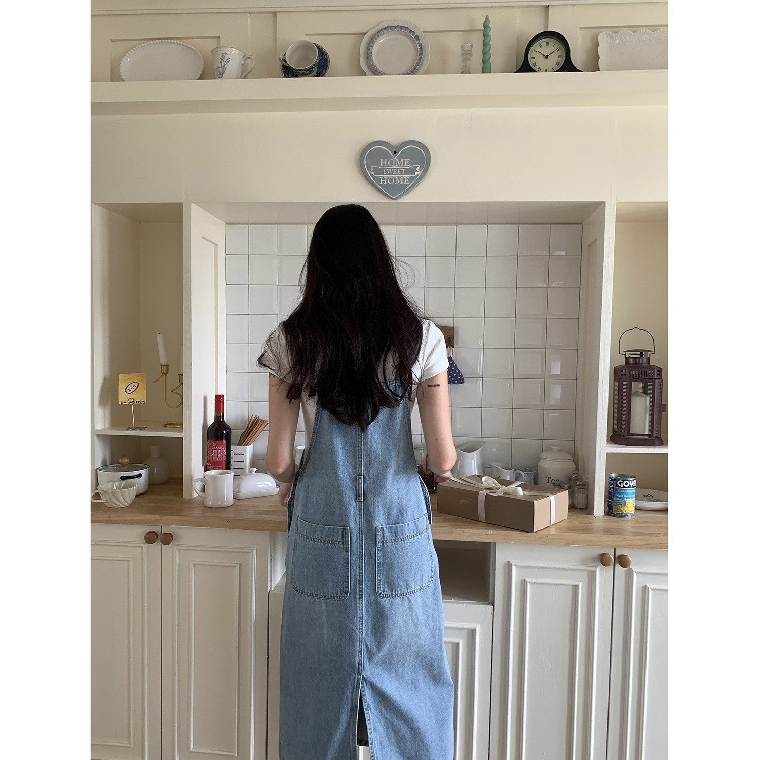 New Preppy-style Age-reducing Casual Denim Skirt With A Slit And Suspender Straps - Image 4